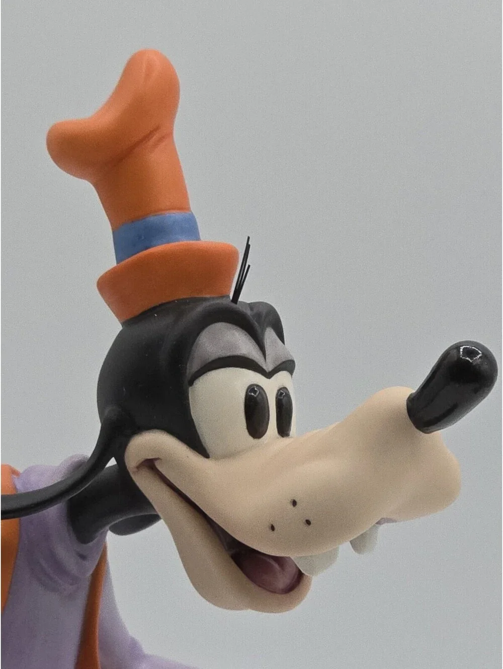WDCC Disney Goofy Moving Day Oh The World Owes Me A Livin Figure NIB Sealed COA